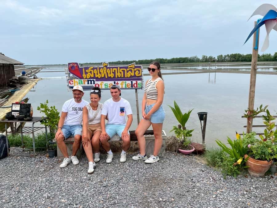 Private Unseen Mangrove Forest and Floating & Railway Market - Who should book this Central Thailand day tour?