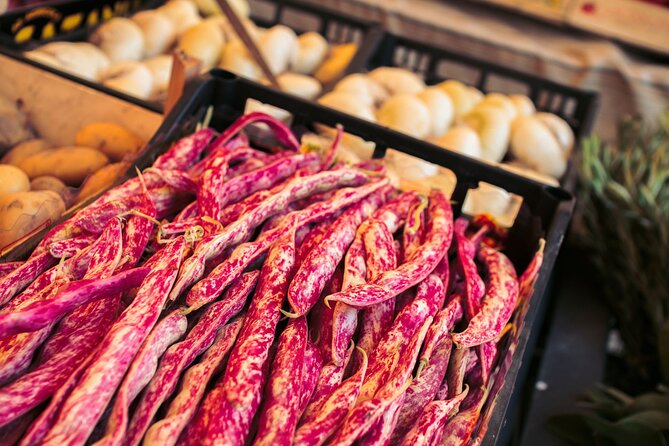 Private Venice Food Tour with Rialto Market Visit - Seafood street food near the market