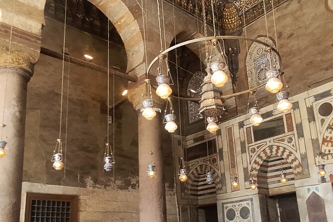 Private Walking Tour in ElMoez Street & Khan Elkhalili Market - The guides are the main reason to book privately