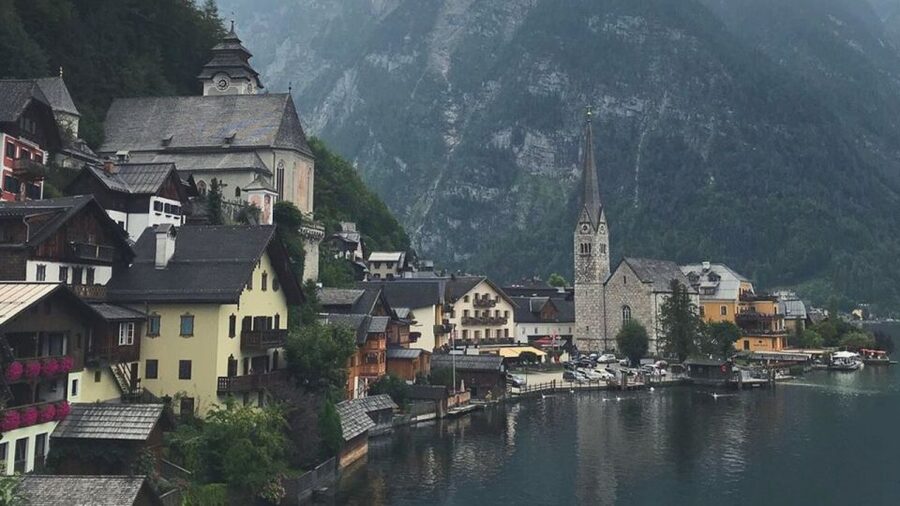 Private Walking Tour of Hallstatt Market Square and Churches - Starting in Hallstatt’s Market Square