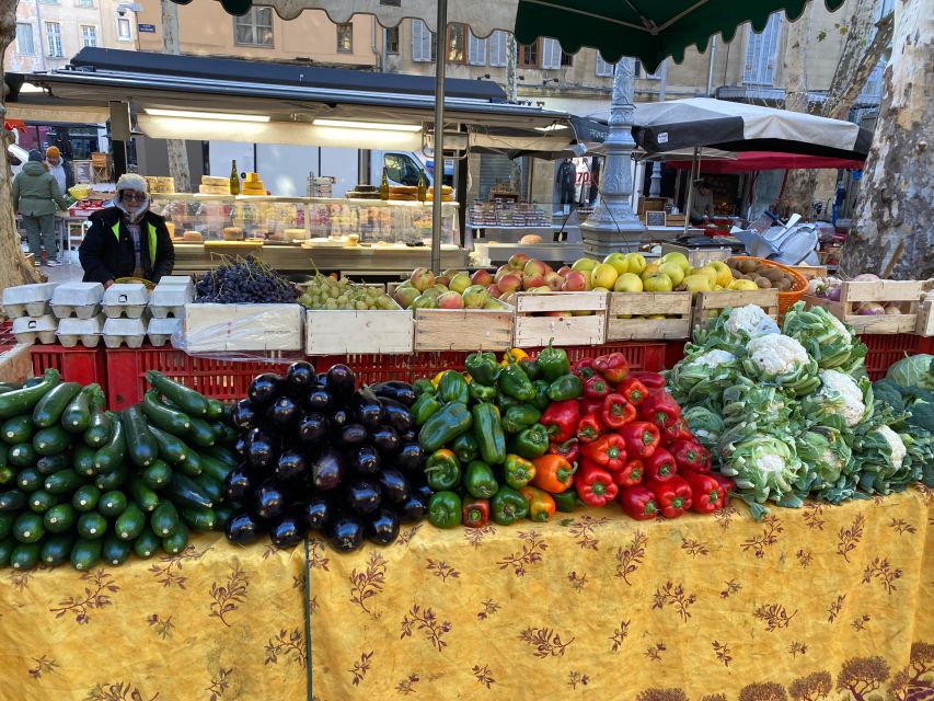 Provencal Market Walking Tour with Tastings - Place des Prêcheurs and the question of market days