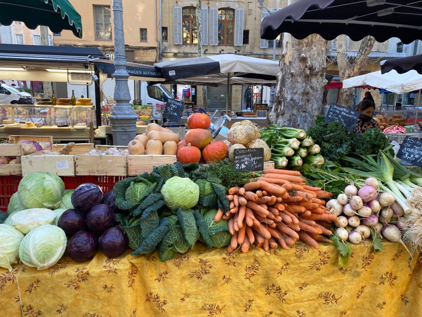 Provencal Market Walking Tour with Tastings - Local stories between the stalls