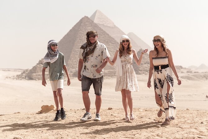 Pyramids, Egyptian Museum & Bazaar With Photographer - Starting with the Egyptian Museum’s royal treasures