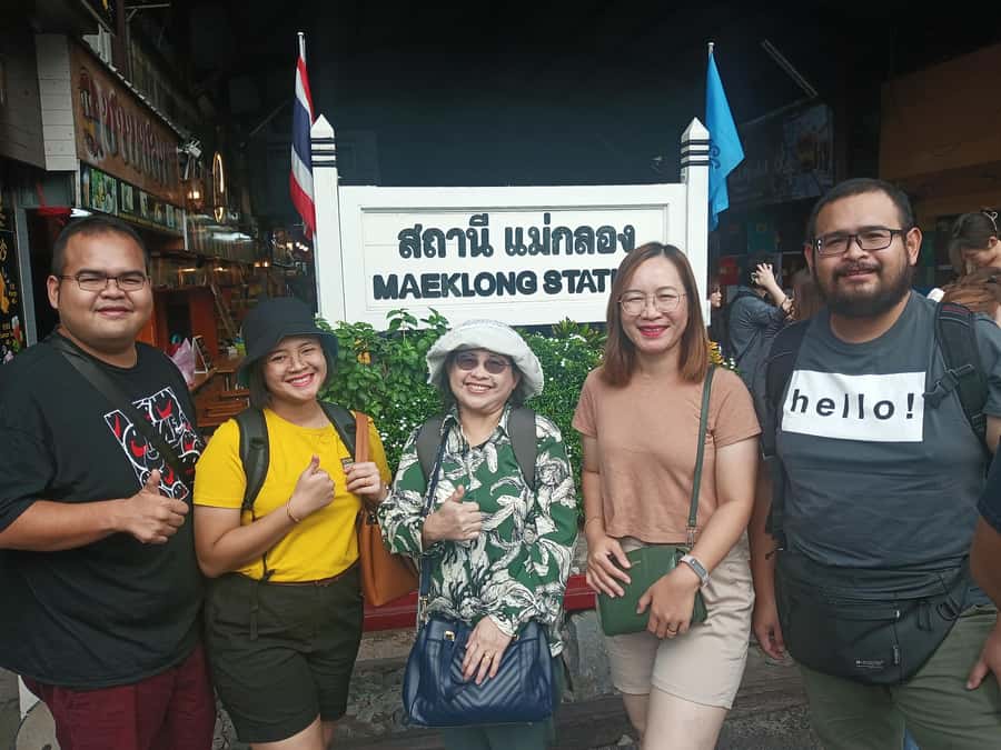 Railway to Waterway: Exploring Railway and Floating Market - The secret stop and the long return drive
