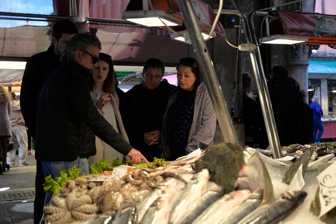 Rialto Market Tour with Hands on Cooking Class, Wine & Tiramisu - Lunch, wine, and the social side