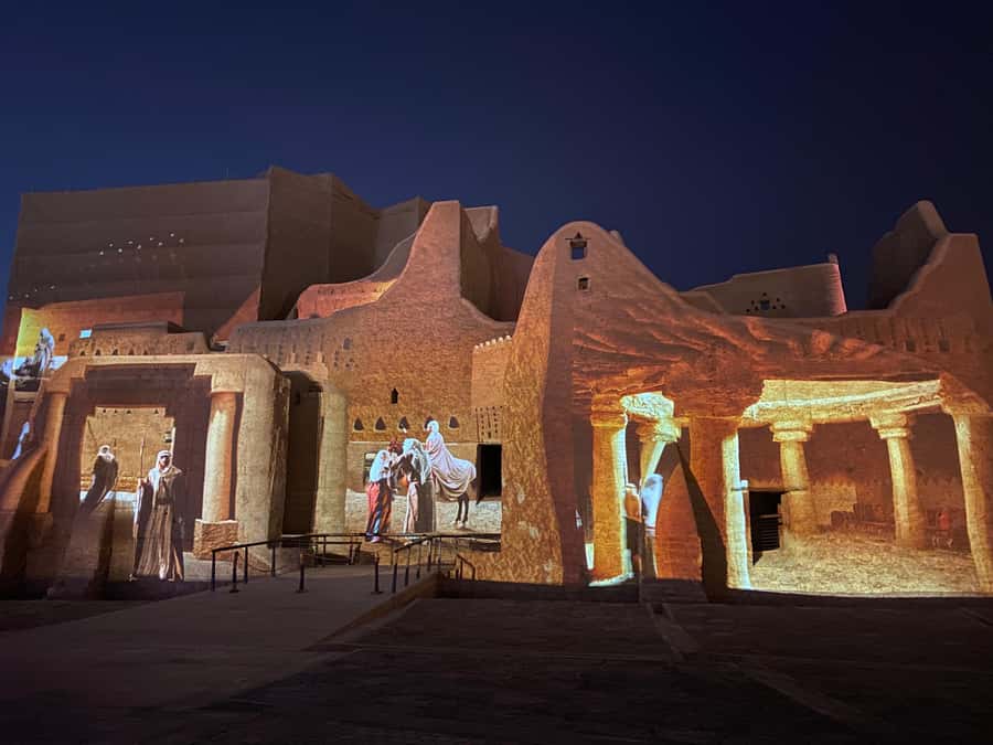 Riyadh: Al-Diriyah, Al-Masmak, Souq Al-Zal, & Boulevard Tour - Who will enjoy this tour most?