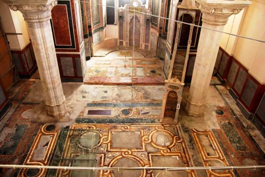 Roman Aqueduct, Sehzade Mosques &Women's Market - Zeyrek Mosque and the remains of a Byzantine complex