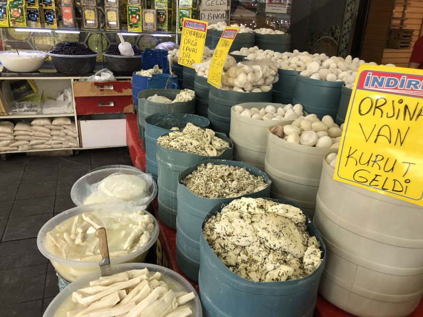 Roman Aqueduct, Sehzade Mosques &Women's Market - Vefa and the surprising taste of boza