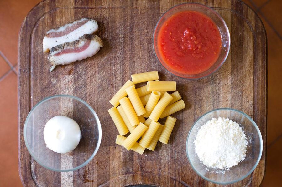 Rome: Market and Cooking Class at a Local's Home - Starting at an Italian market