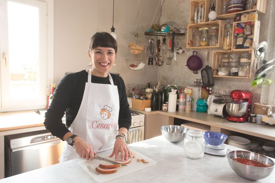 Rome: Market and Cooking Class at a Local's Home - Meeting your Cesarina and entering the home kitchen