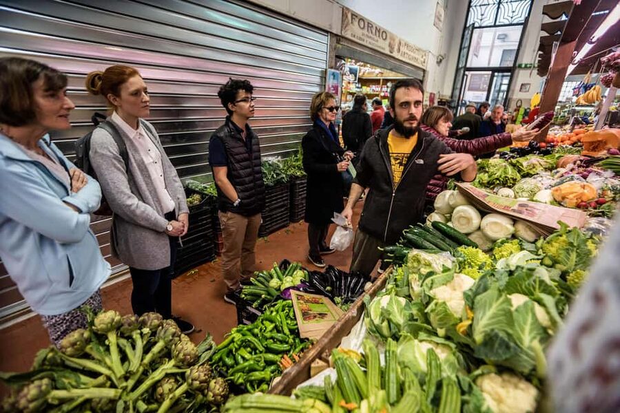 Rome: Pasta Cooking Class with Market Visit and Wine - Walking to Nomentano Market