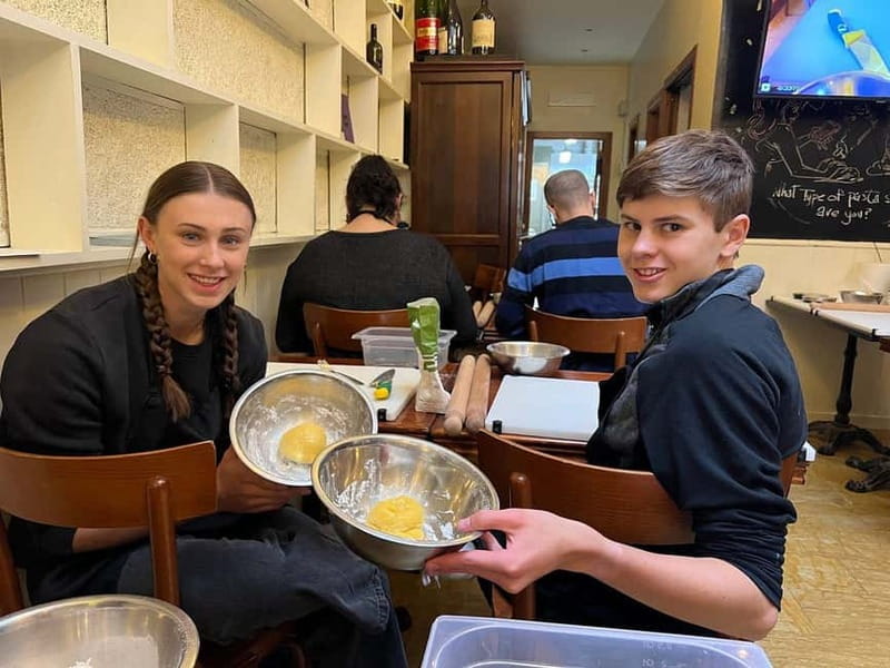 Rome: Pasta Cooking Class with Market Visit and Wine - Is $103 a good value?