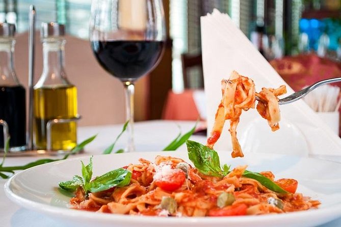 Rome: Private Cooking Class with Market Shopping Tour - Booking details worth getting right