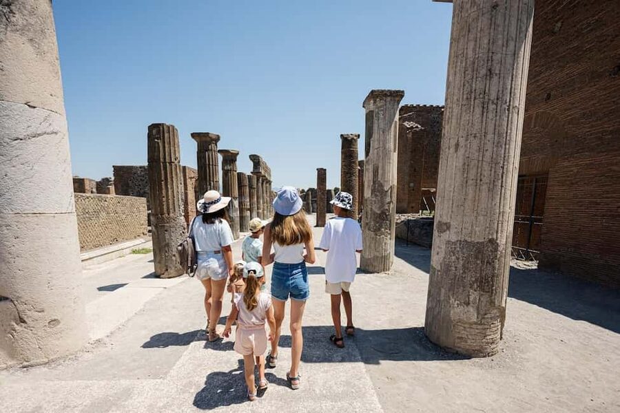 Rome: Temples, Squares & Markets Guided Walking Tour - The Pantheon and Rome’s ancient obelisks
