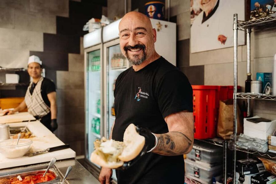 Rome: Testaccio Food & Market Tour with Pasta & Wine - Finishing with gelato at Brivido Gelateria