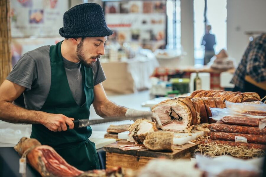 Rome: The Vatican Market Experience Tasting and Class - Why the market setting adds real value