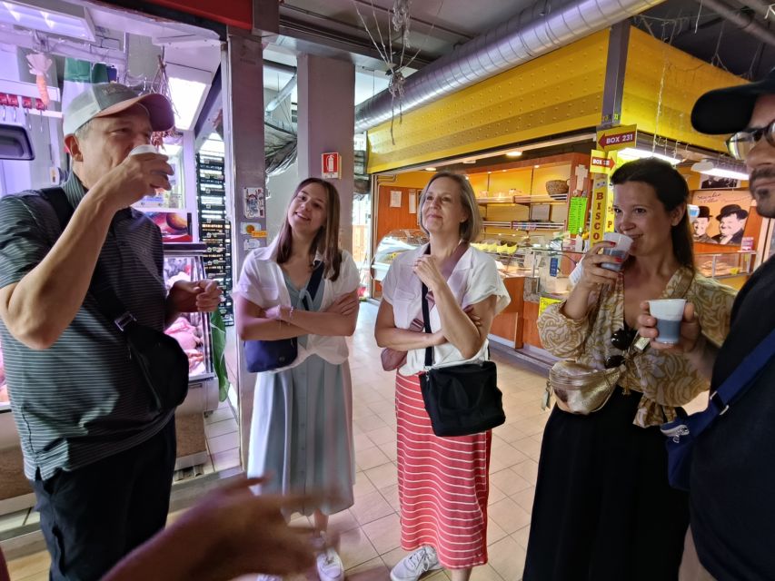 Rome: Vatican Street Food and Wine Tour with Farmers Market - Key points to know before booking