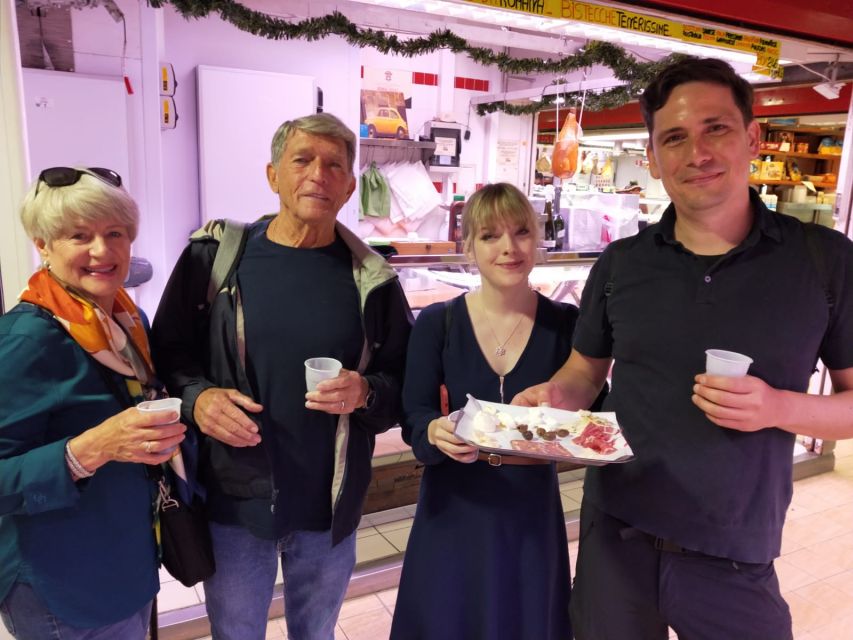 Rome: Vatican Street Food and Wine Tour with Farmers Market - Roman street food, from pizza to fried rice balls