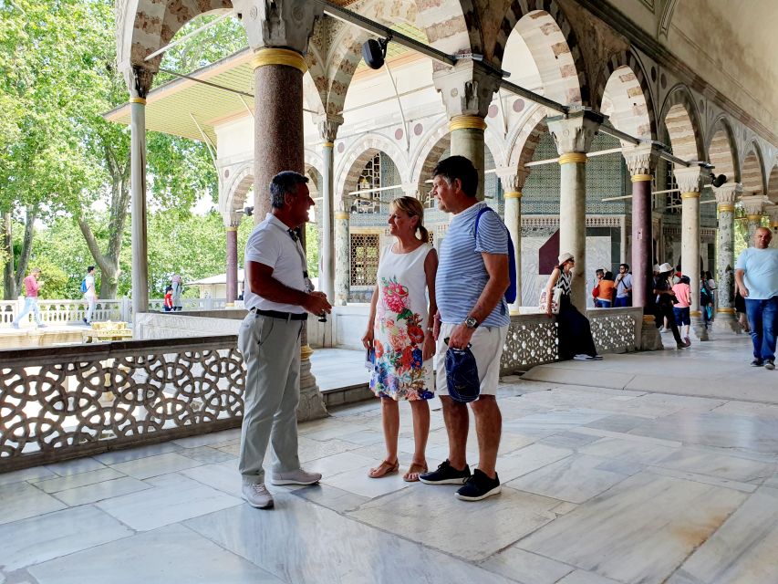 Rug Shopping Private Tour with expert Grand Bazaar - Walking into the Grand Bazaar