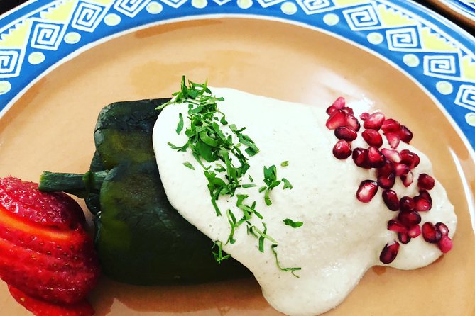 San Jose del Cabo Cooking Class Experience and Local Markets - Salsa, guacamole, and the first drink