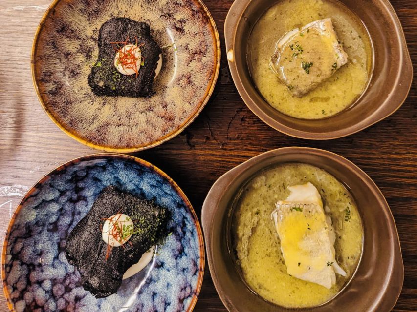 San Sebastian: Market, Pintxos and Wine Tasting Tour - Starting between McDonald’s and Forum Sport