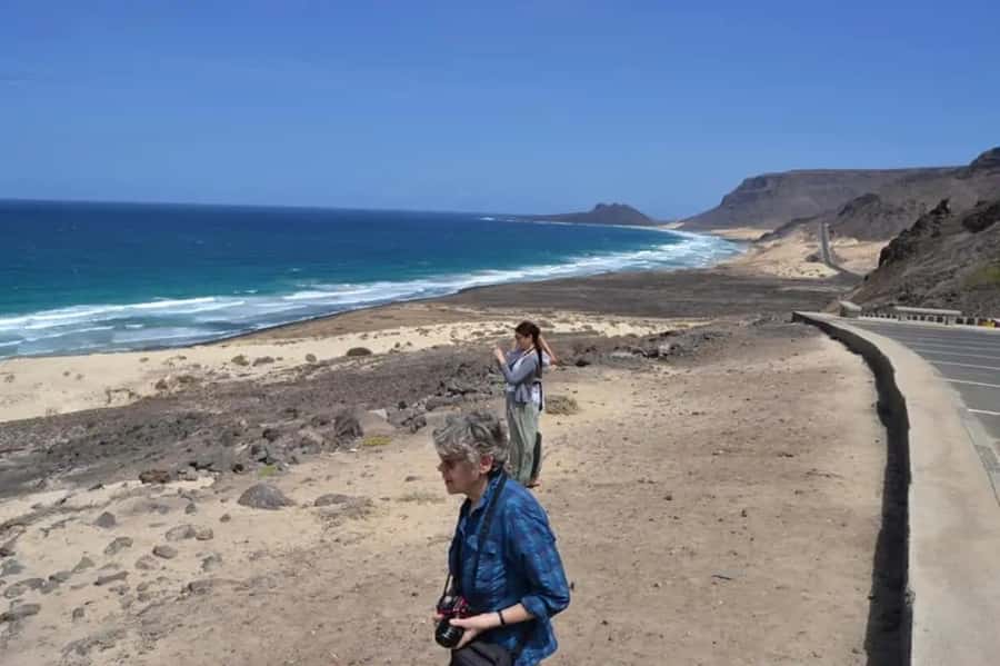 São Vicente: Markets, Mountains, Fishing Villages & Beaches - Baía das Gatas for a short swim