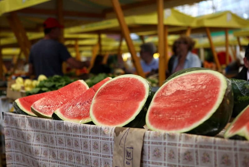 Sarajevo: Sarajevo City Market, Old Town Food Tasting Tour - Key points to know before booking