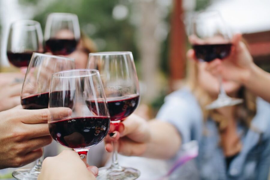 Sarlat Gourmet Tour & Market Visit with Tastings - How the guide shapes the experience