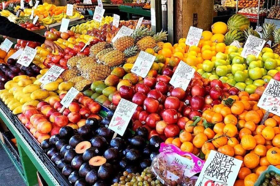 Secret Food Tours: Seattle Pike Place Market - Chocolate cacao tea and the first tastes