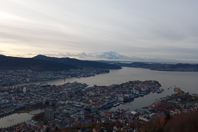 Self-Guided Hike from Bergen's Fish Market up Mount Fløyen - Walking toward the lower Fløibanen station