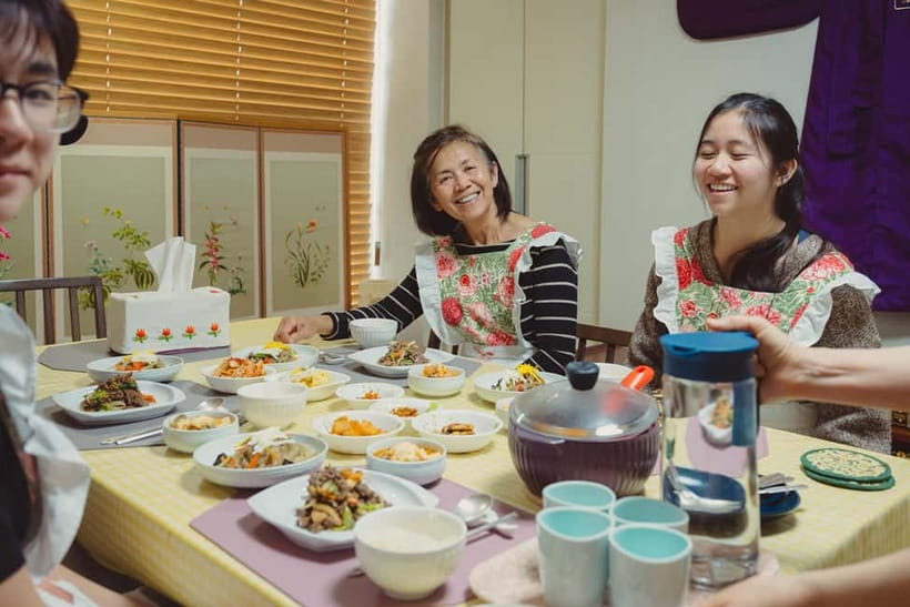 Seoul: Authentic Korean Cooking Class and Market Tour - Key details at a glance
