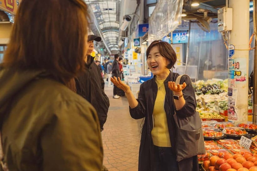 Seoul: Authentic Korean Cooking Class and Market Tour - Shopping for ingredients in a traditional market