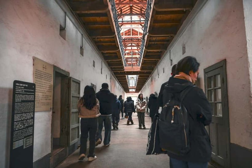 Seoul: Colonial History Tour with Prison&Palace, Market Food - Starting at Dongnimmun Station