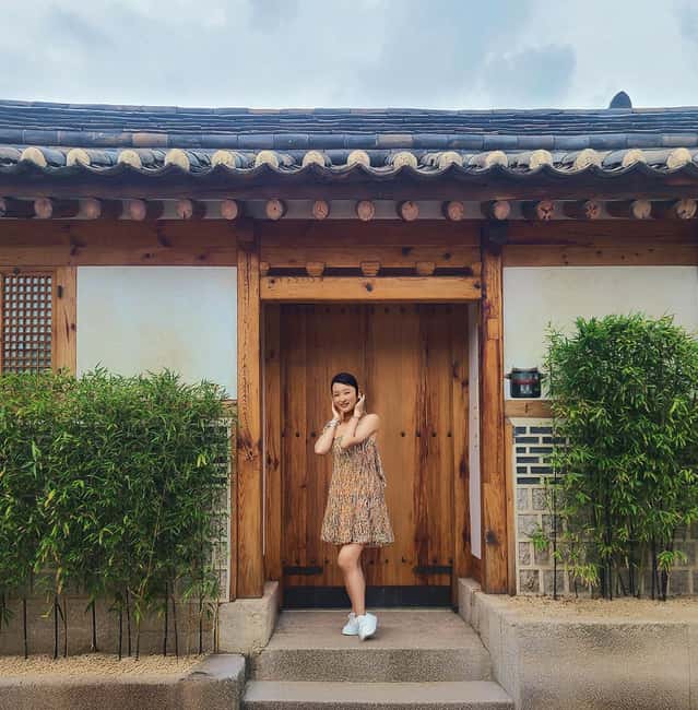 Seoul Day Tour: Gyeongbok Palace, Bukchon, Gwangjang Market - Price and Overall Value at $41