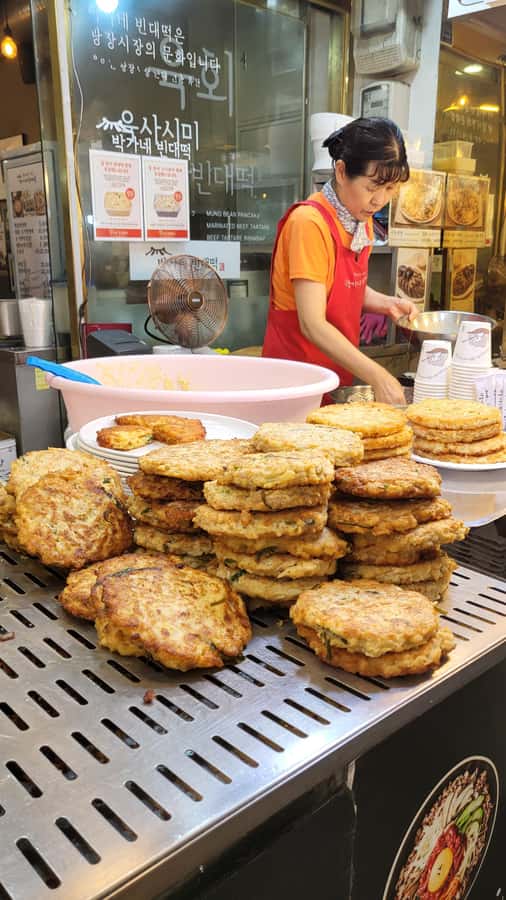 Seoul Evening Tour:Gwangjang Market&Naksan Park&Eungbongsan - Why this evening works well in Seoul