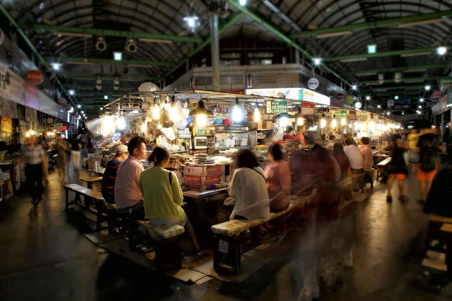 Seoul Evening Tour:Gwangjang Market&Naksan Park&Eungbongsan - Naksan Park and Seoul’s illuminated skyline