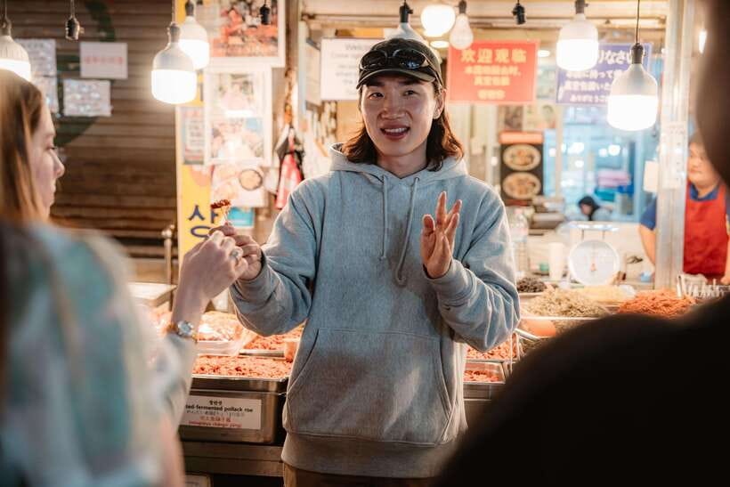 Seoul: Night Market Food Tour with Local Guide - Key points at a glance