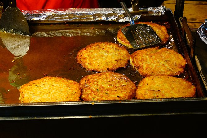 Seoul Night "Private Tour"(Korean BBQ, N-Tower, Seoul Fortress, Local Market) - Cheonggyecheon Stream and central Seoul