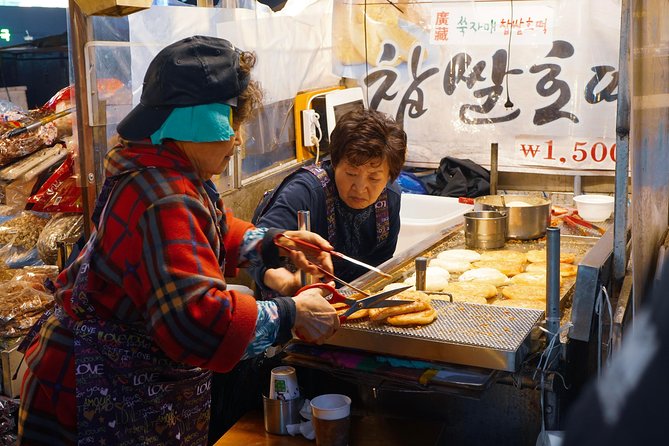 Seoul Street Food Market Tour - Korean Drinks, Games, and the Social Side of Dinner