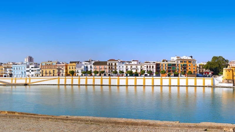 Seville: Tasting, History, Market visit and Tapas Tour - What the guide adds to the experience