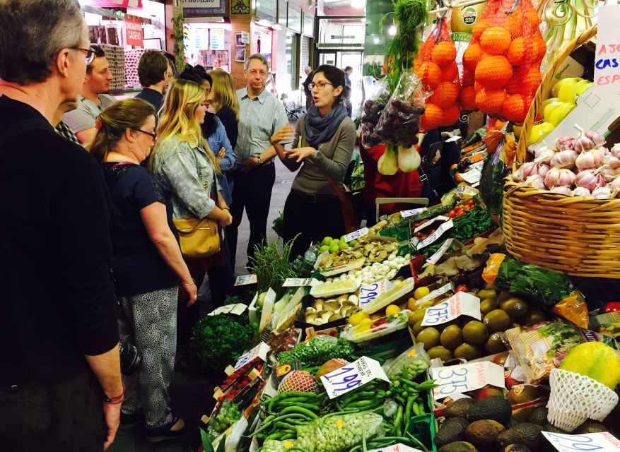 Seville: Triana Market Tour with Tastings - Guides who make the market easy to understand