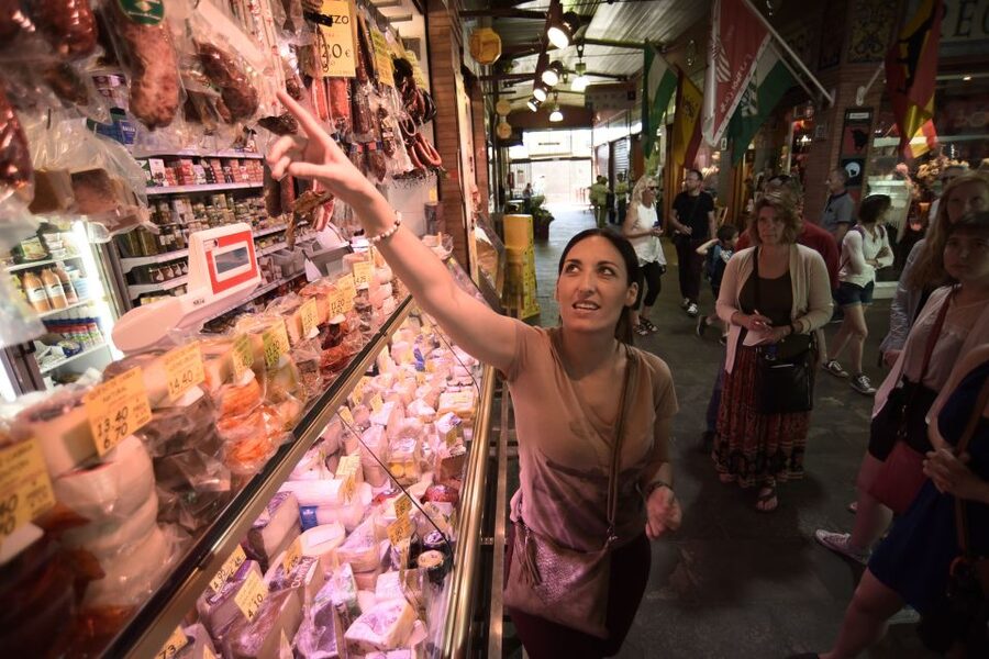 Seville: Triana Market Tour with Tastings - Who will enjoy this Triana food tour?
