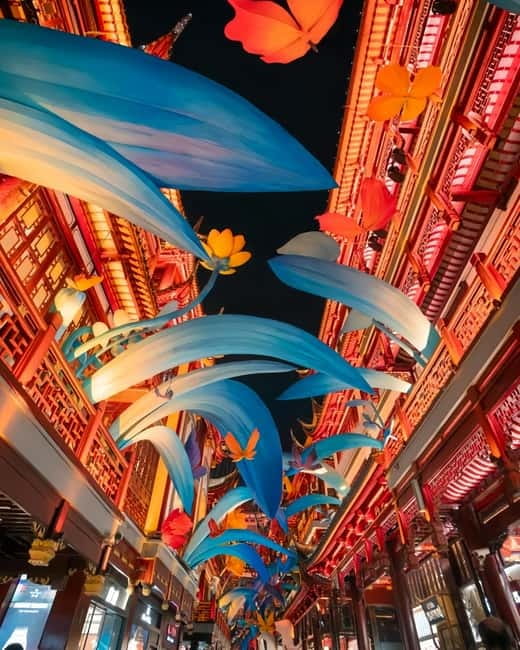 Shanghai: Jing'an Temple, Yu Garden, and Bazaar Private Tour - Price, Pace, and Overall Value