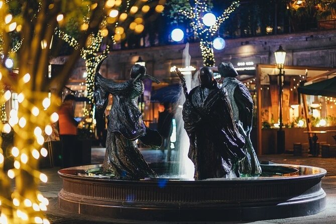Shanghai Night River Cruise and Light Tour with Yuyuan Bazaar - Who should choose this Shanghai night tour?