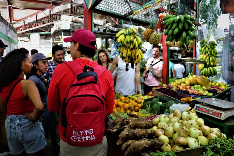 Shared Tour Cali's Local Food at Alameda Market - Fruit, Pacific cooking, and the bold side of the region