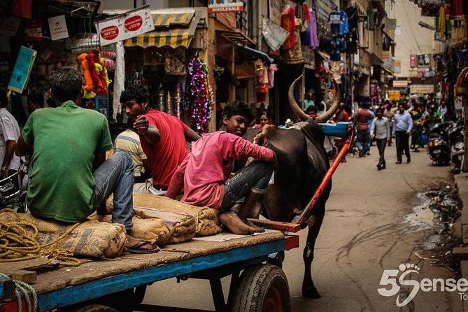 Shopping and Bazaar Trail in Bangalore - Timing, Pickup, and Practical Details