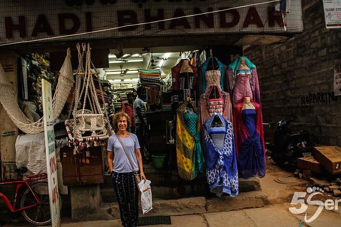 Shopping and Bazaar Trail in Bangalore - Starting at KR Market Around 10 AM