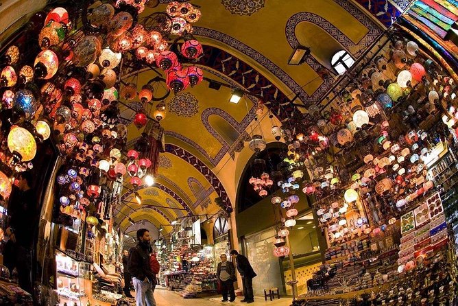 Shopping in Grand Bazaar - Learning to bargain without making a mess of it