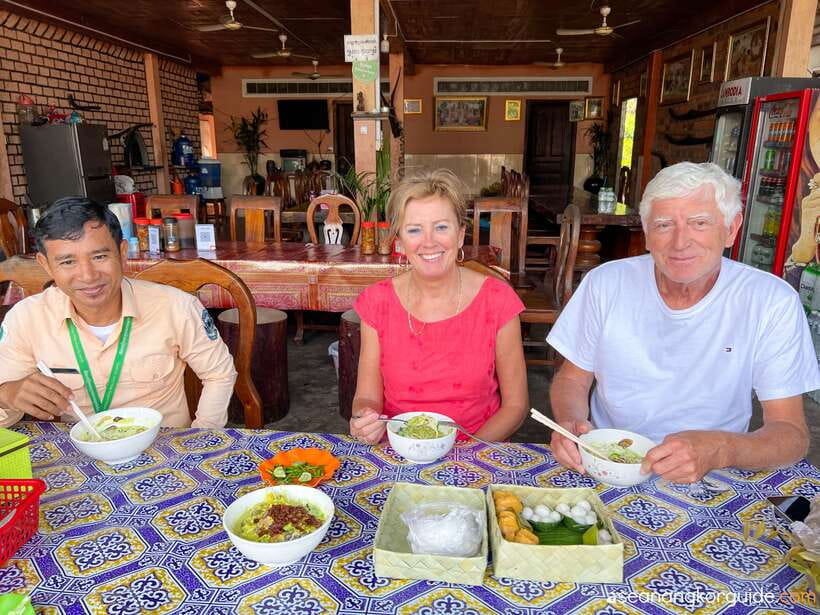 Siem Reap: Angkor Wat Sunrise and Market Tour by Jeep - Bayon and Angkor Thom’s Victory Gate