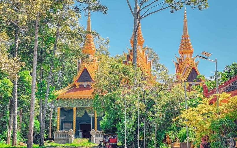 Siem Reap: FREE Market & Local Temple Tour - Is the One-Dollar Price Good Value?